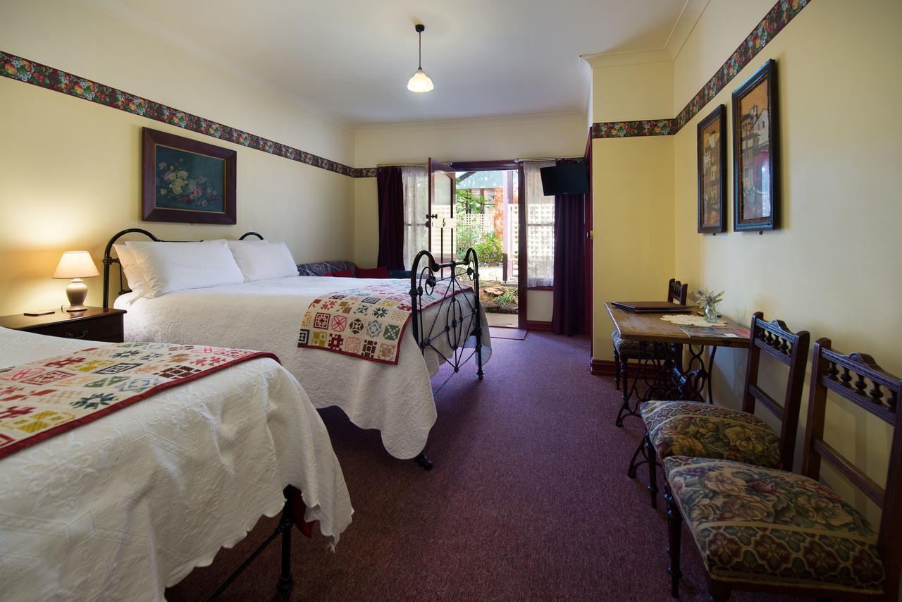 Motel Молдън Екстериор снимка